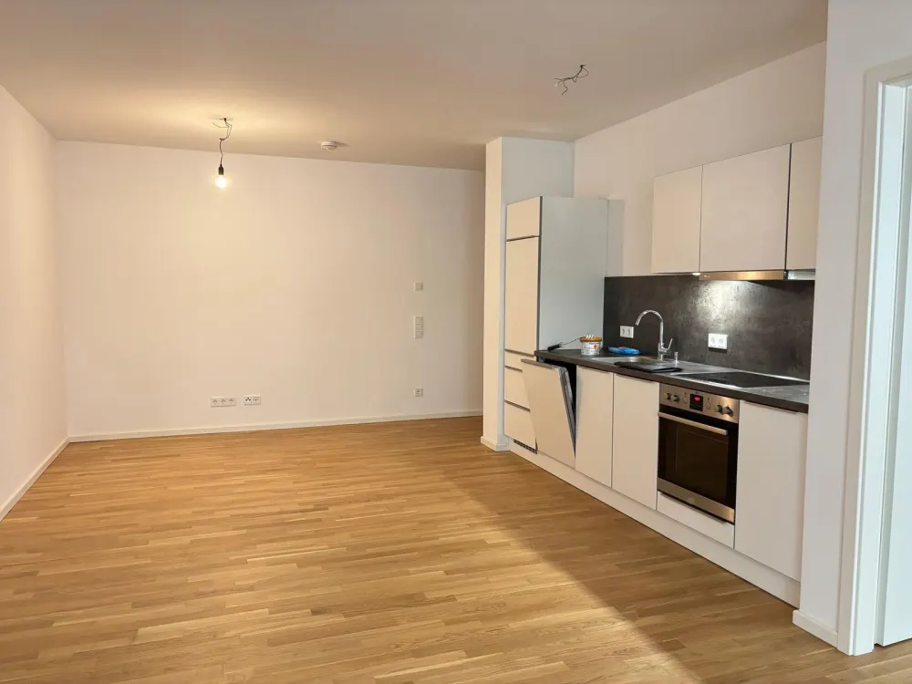 NEU! Stilvoll wohnen direkt am Altmarkt * 2 Zimmer + EBK + Balkon + Stellplatz möglich