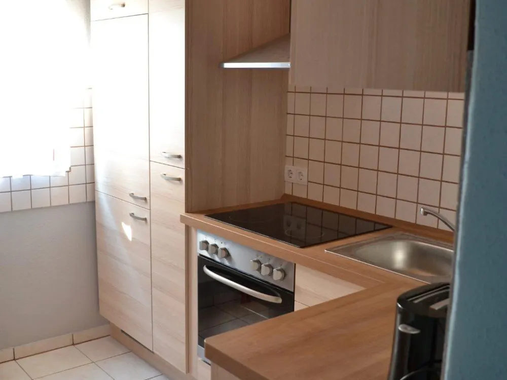Möblierte 2-Zimmer-Wohnung für Referendare/Lehrer (1 Person)