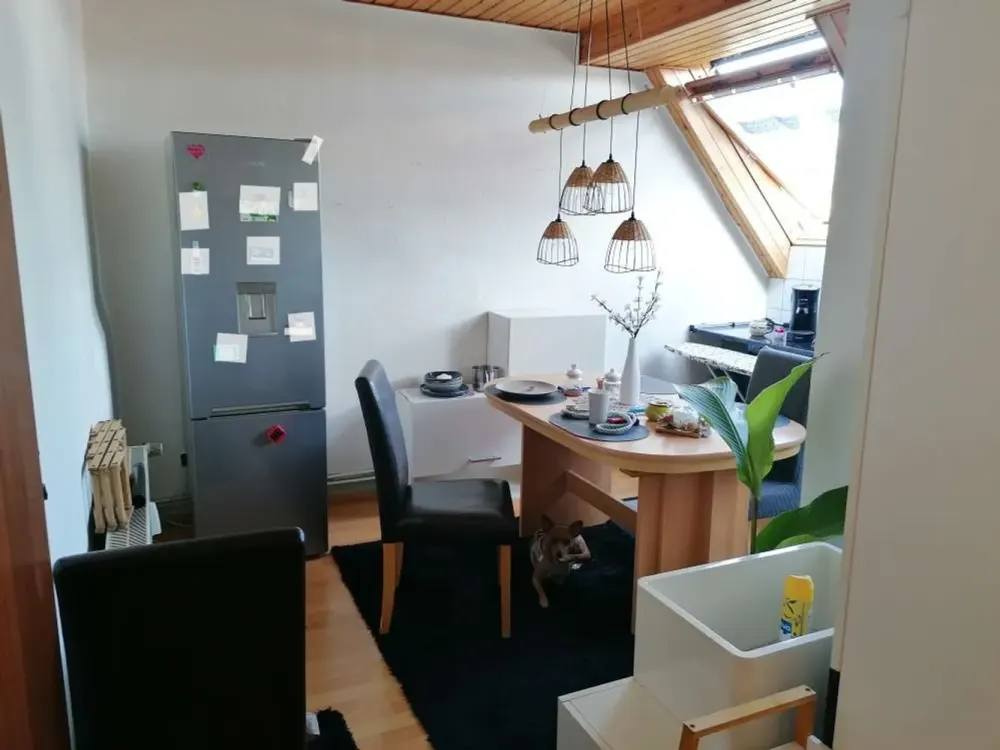 Direkt am Schloss Strünkede! 2-Zimmer-Dachgeschosswohnung!