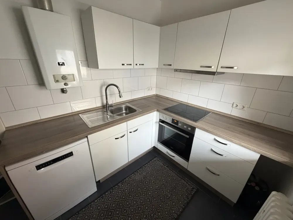 Looking for a New Tenant, 3-Room Ground Floor Apartment in Duisburg-Wedau