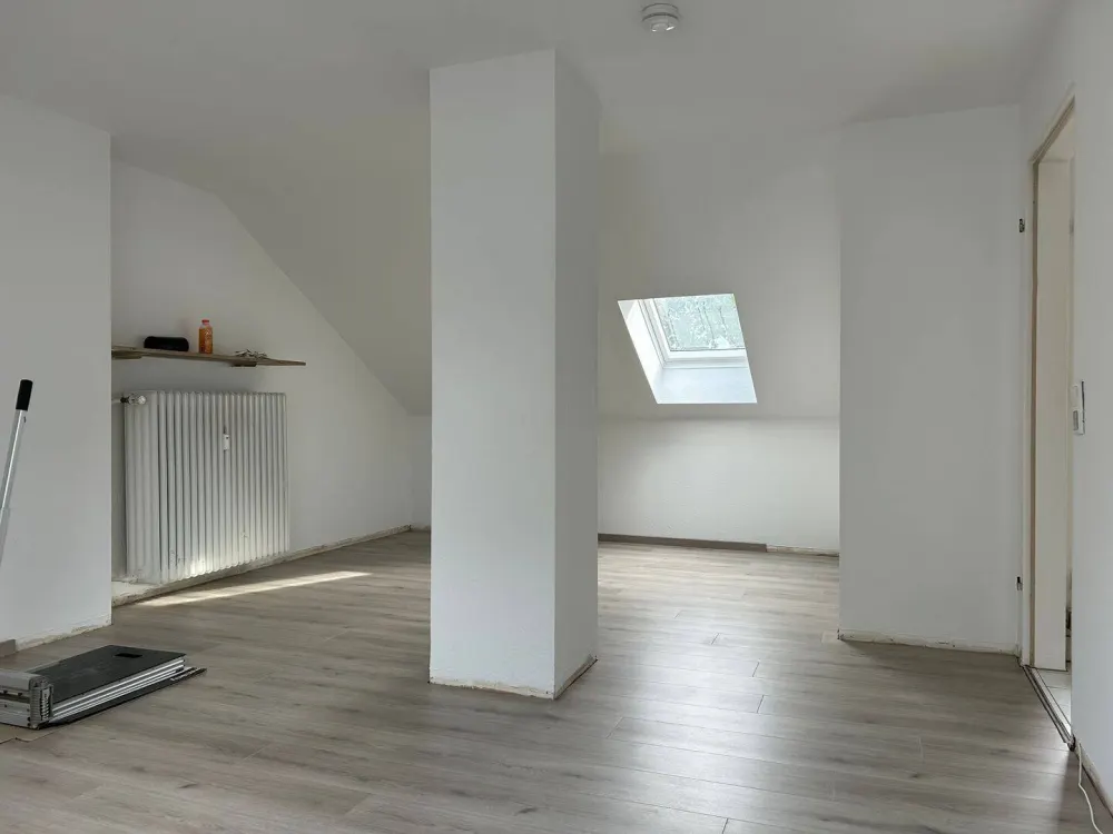 Modern & charmant: 2-Zimmer-Dachgeschosswohnung in begehrter Lage von Nürnberg-Reichelsdorf ***Besichtigung: Dienstag, 15.09.2026 um 18:00 Uhr***