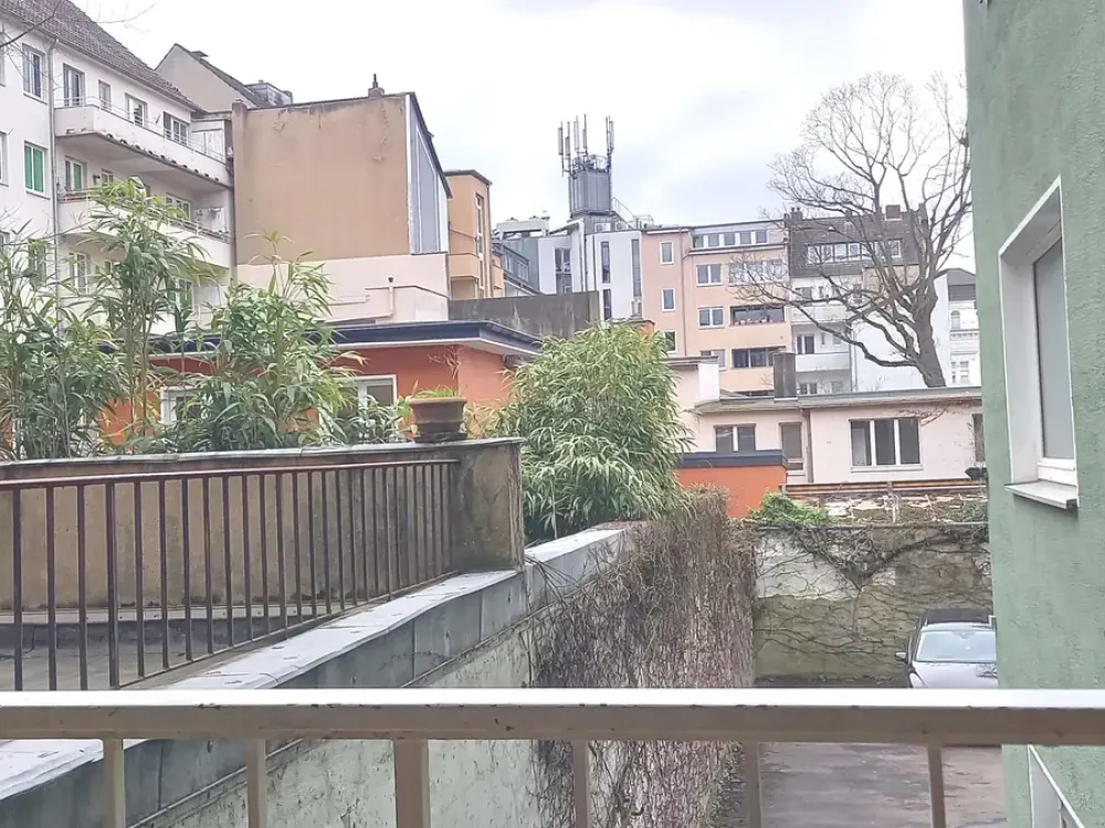 Teil(Voll)-möblierte 1-Zi 33qm Wohnung auf Zeit, Carlstadt Süd, 2 Minuten zur Königsallee