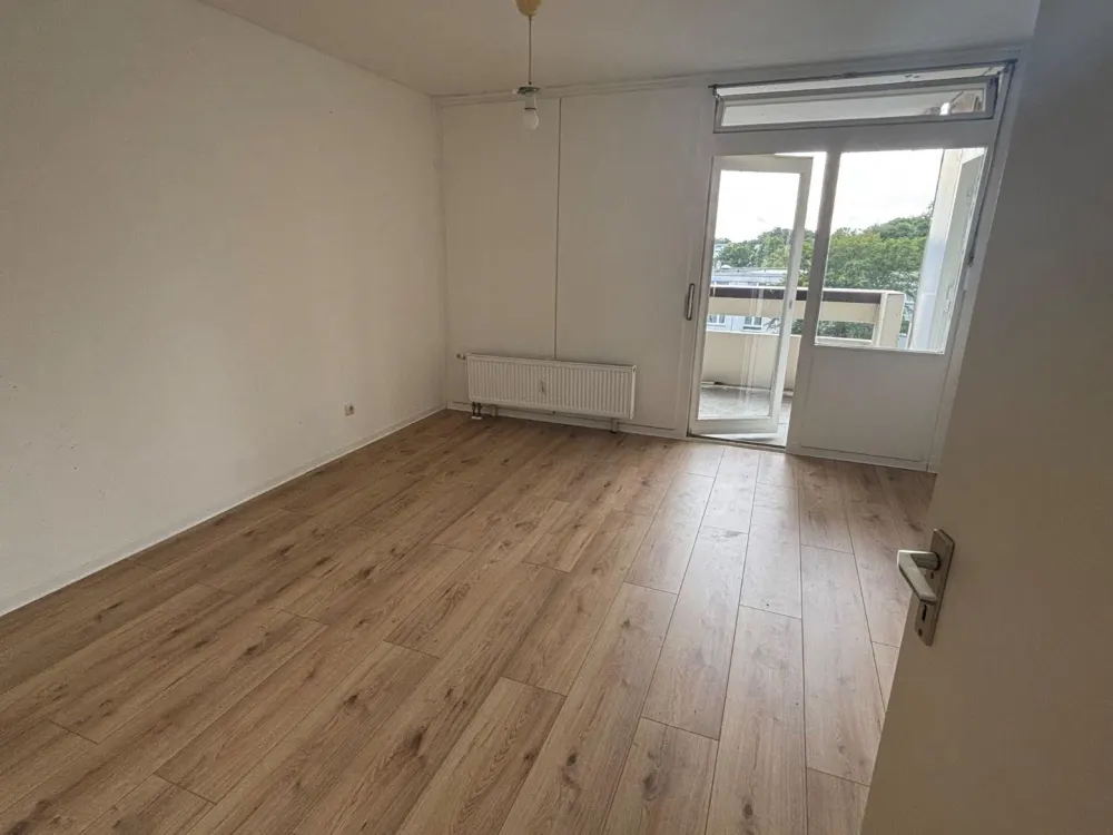 Hier wird gewerkelt! Helle 2-Zimmer-Wohnung mit Balkon