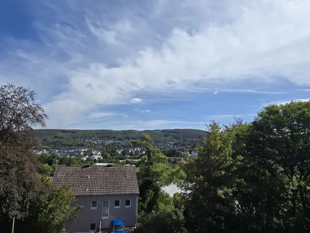 Hübsche 2 Zimmerwohnung mit großem Balkon zu vermieten!