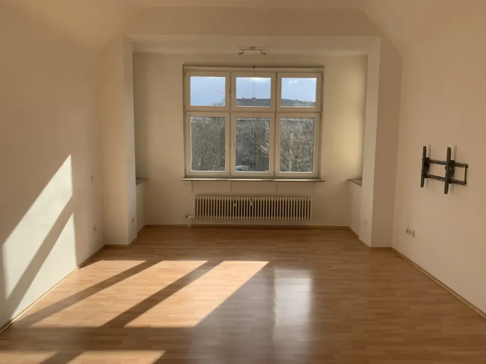 Stilvolle 2 Zimmer Altbauwohnung hohe Decken mit Stuck Südstadt Köln Bezugsfrei Nov.-2026