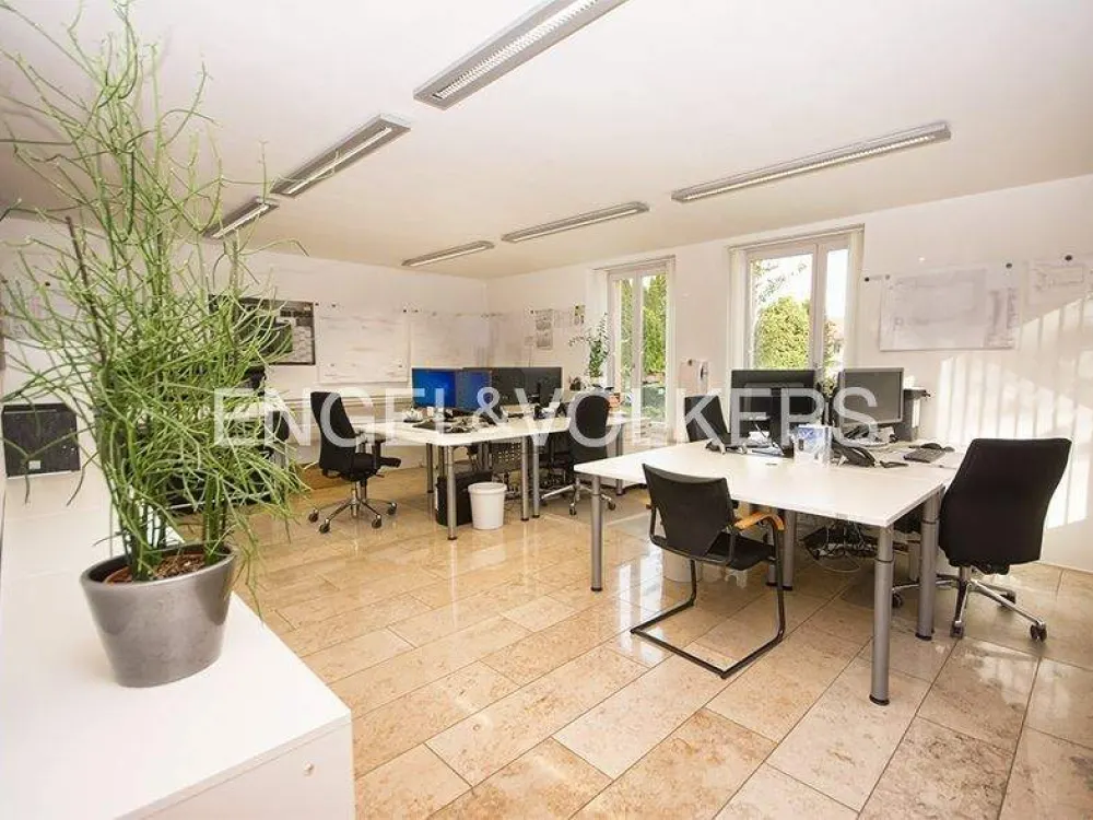 Stylish Office or Practice in a Representative Location in the Dichterviertel