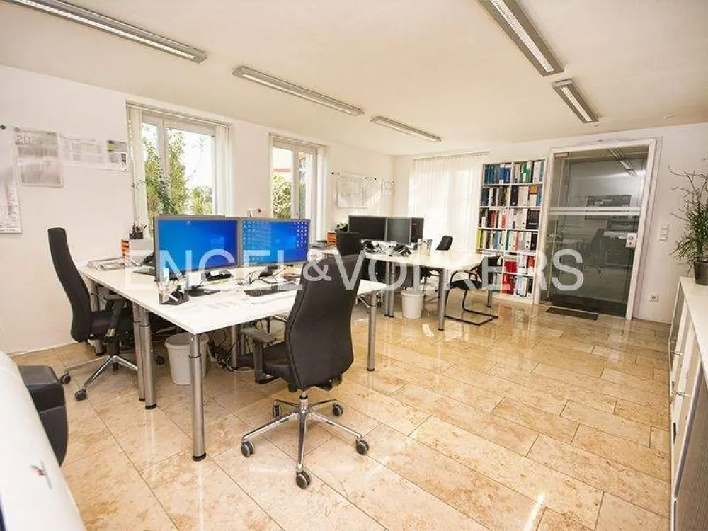 Stylish Office or Practice in a Representative Location in the Dichterviertel