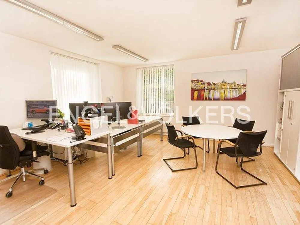 Stylish Office or Practice in a Representative Location in the Dichterviertel