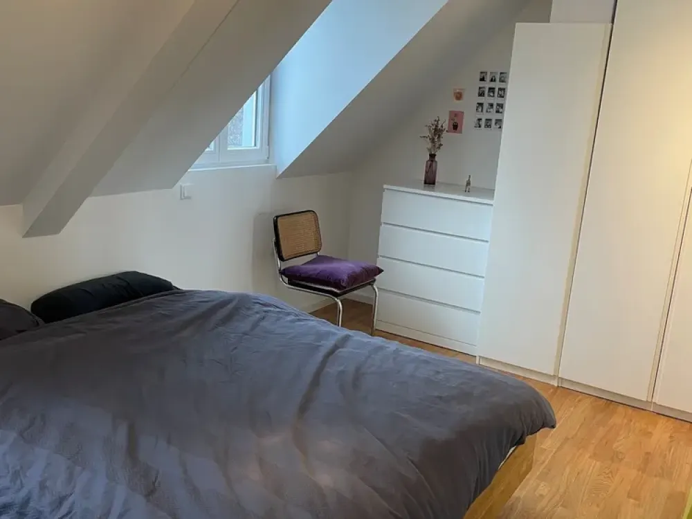 Dachgeschoss-Wohnung mit Empore in der Neustadt-Süd, Köln