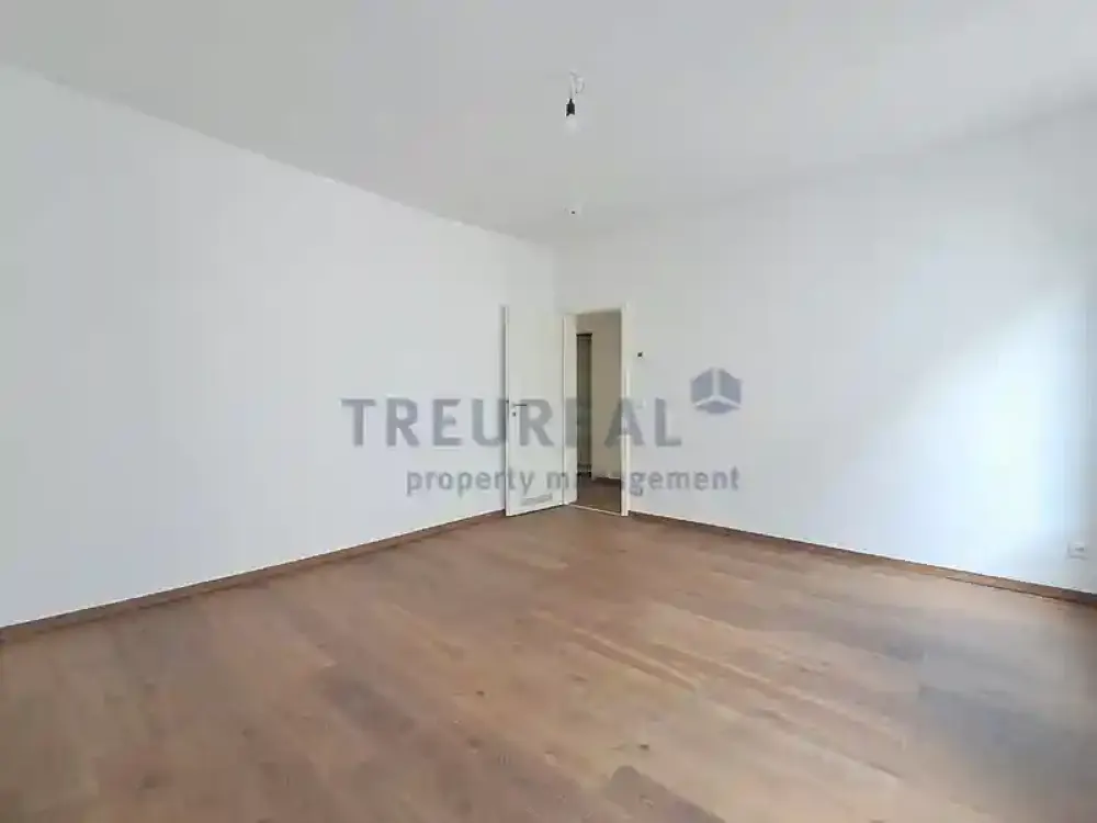 Small but nice! Move in and feel good