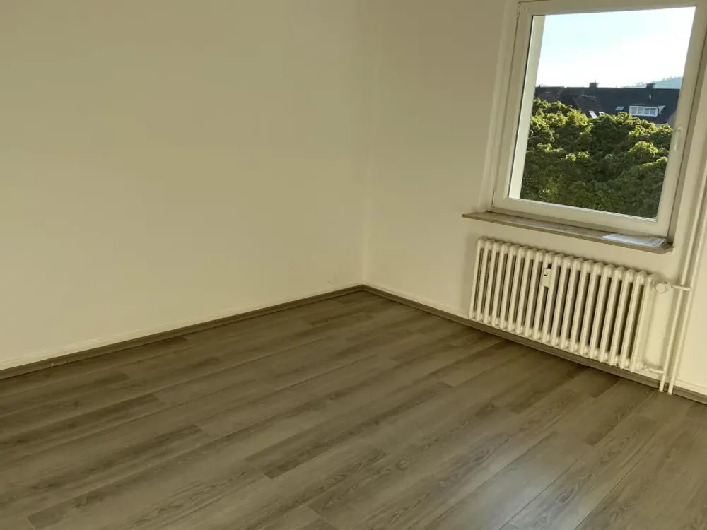 Schicke 2-Zimmer-Wohnung mit Balkon und neuem Tageslichtbadezimmer in Hagen Eilperfeld!