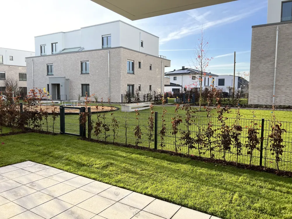 Modern 65 sqm 2-room apartment "Am Pulheimer Bach" with terrace and garden