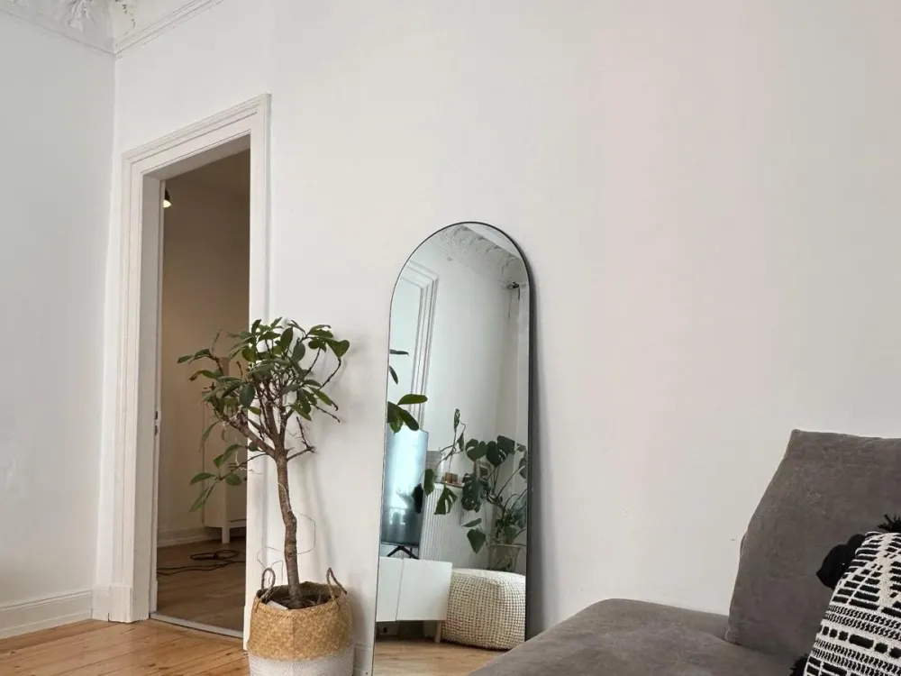 Schöne Altbauwohnung in der hamburger Innenstadt Dezember - März