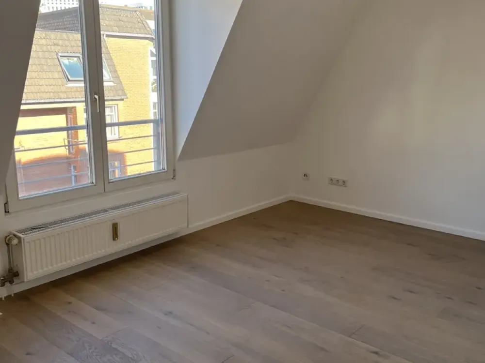 Top saniertes 1 Zi Appartement Erstbezug in Köln-Sülz