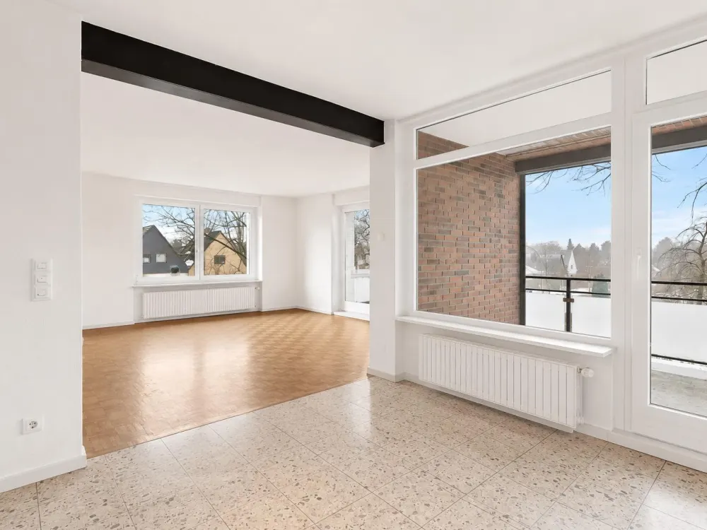 4-Zimmer Wohnung | 2 Balkone | 20min U-Bahn zur Stadt