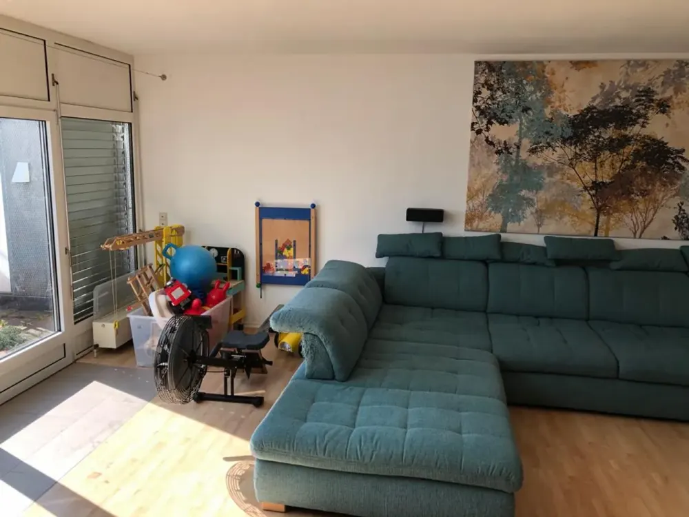 Großzügige 3 Zimmerwohnung direkt am Einkaufszentrum Liblar