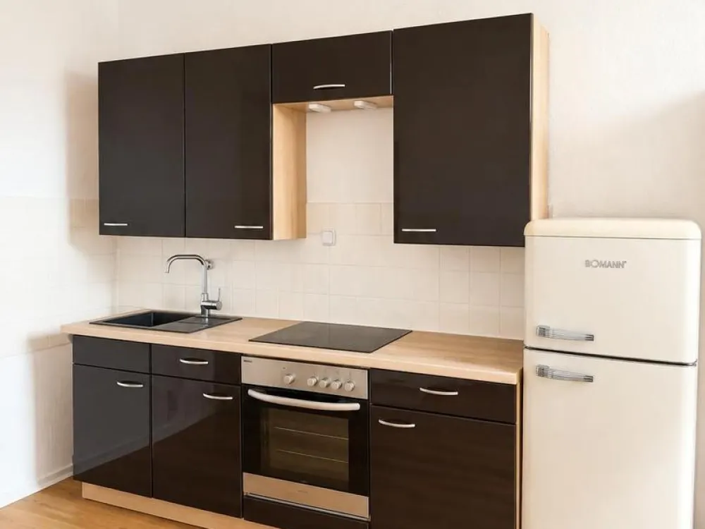 Helle 2-Zimmer-Wohnung mit offener Wohnküche