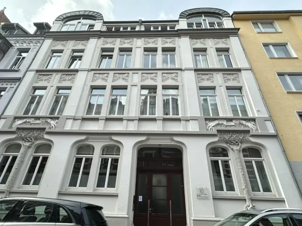 Hannover Oststadt: Altbauwohnung nahe der Eilenriede