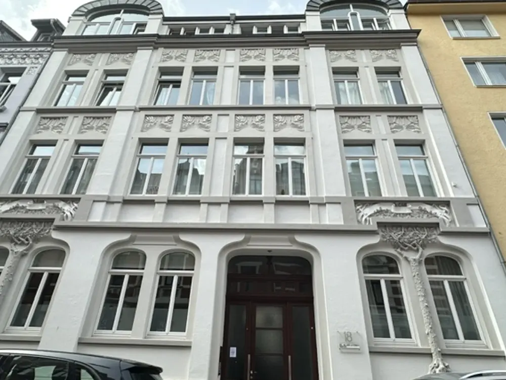 Hannover Oststadt: Altbauwohnung nahe der Eilenriede