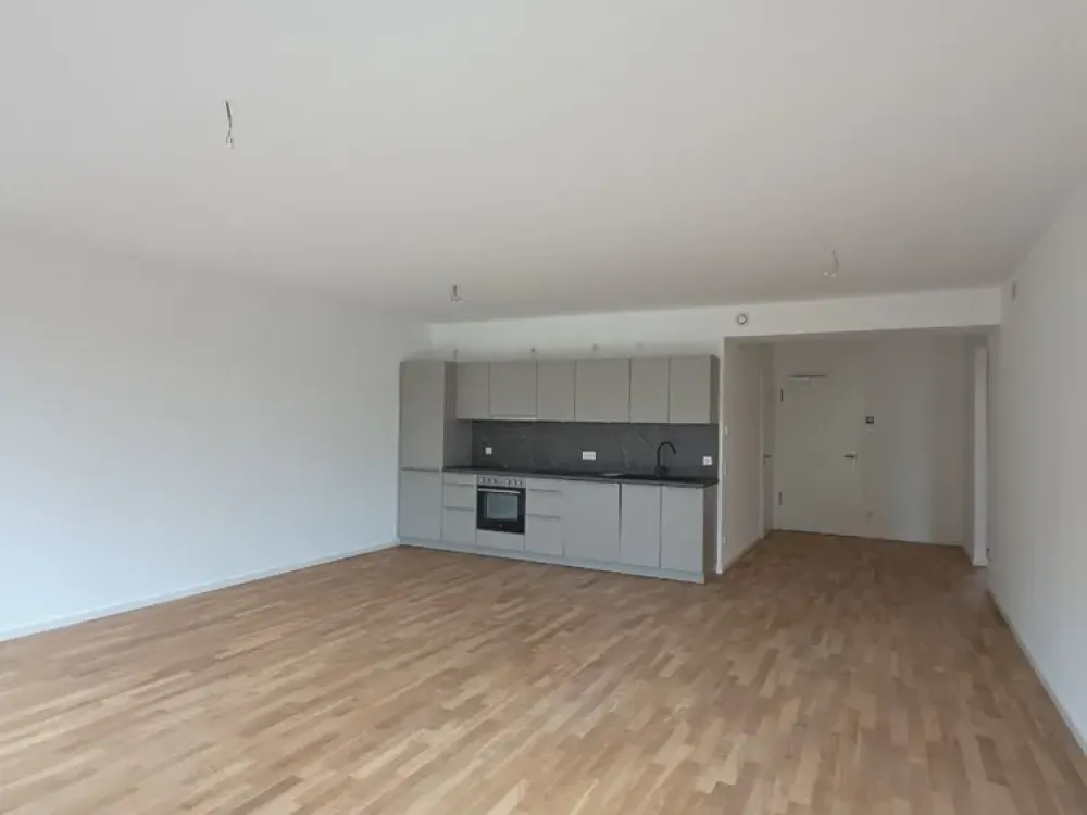 Geräumige 3-Zimmerwohnung mit Terrasse, Loggia und Stellplatz in Bahrenfeld!