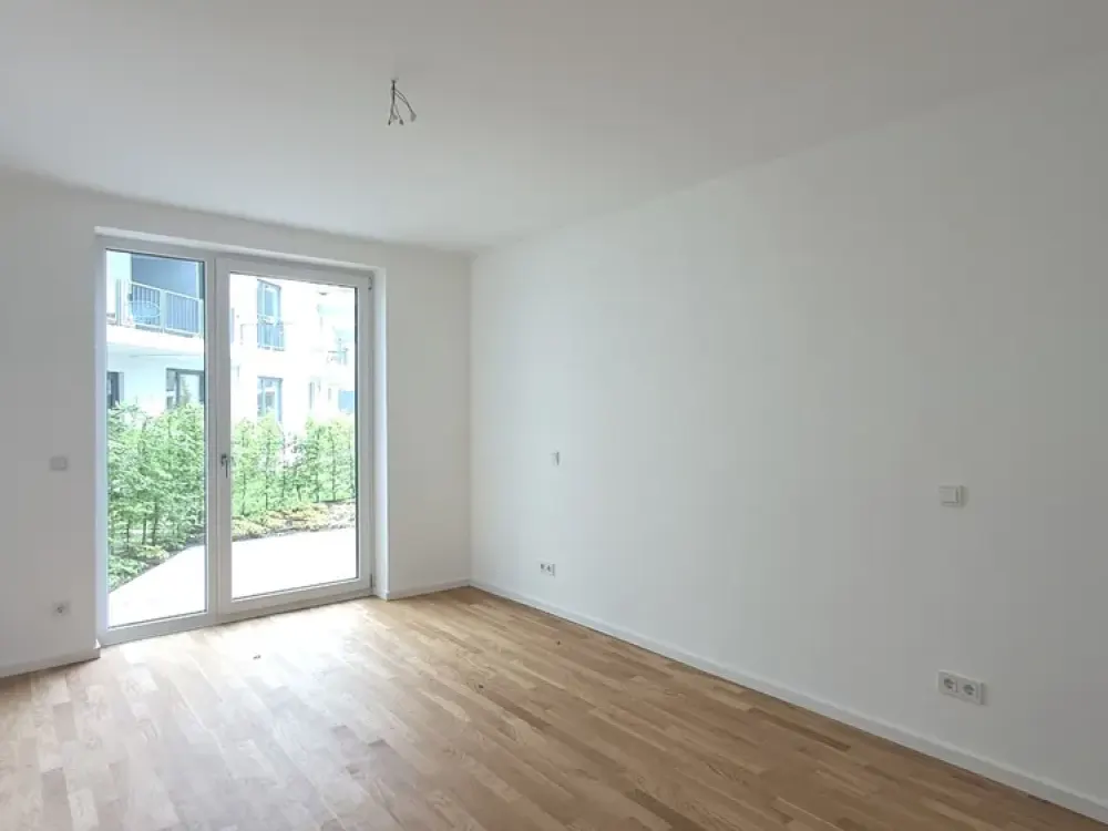 Geräumige 3-Zimmerwohnung mit Terrasse, Loggia und Stellplatz in Bahrenfeld!