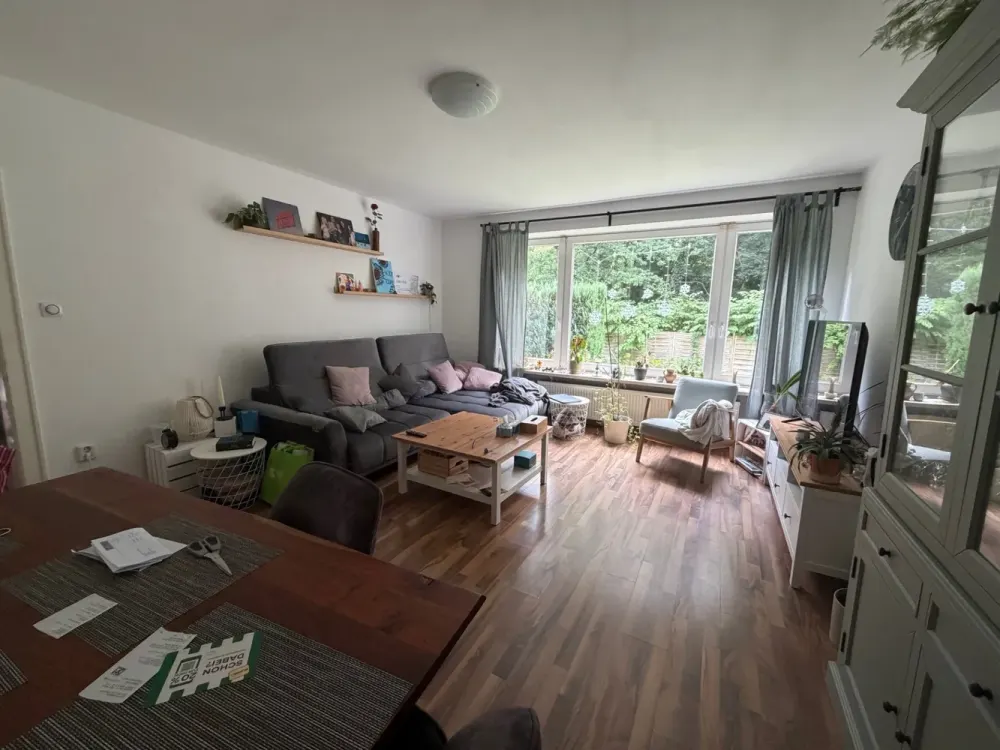 Großzügige 4-Zimmer-Erdgeschosswohnung mit Terrasse