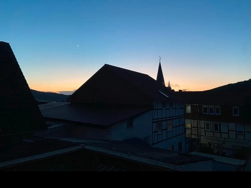 Beautiful 4-Room Apartment for Rent, Habichtswald Dörnberg