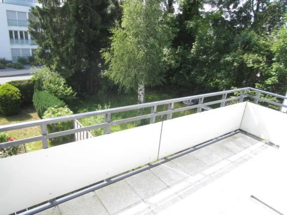 Renovierte Wohnung mit Balkon