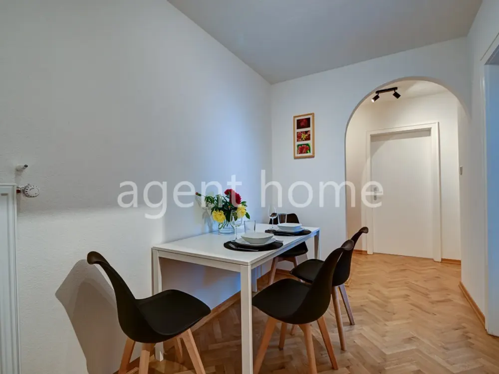 MÖBLIERT - GEMÜTLICH WOHNEN - Schöne Wohnung in Degerloch