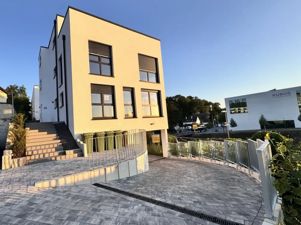 Erstbezug an Neckar & Rems: Helle 3-Zimmer-Neubauwohnung (KfW 55)