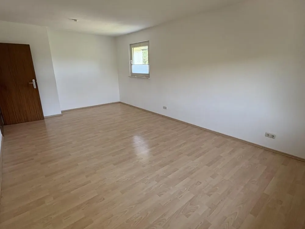 Schöne Wohnung mit Blick über den Ahlenberg - ab SOFORT