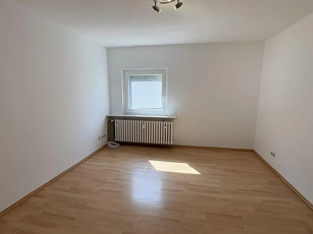 Schöne Wohnung mit Blick über den Ahlenberg - ab SOFORT