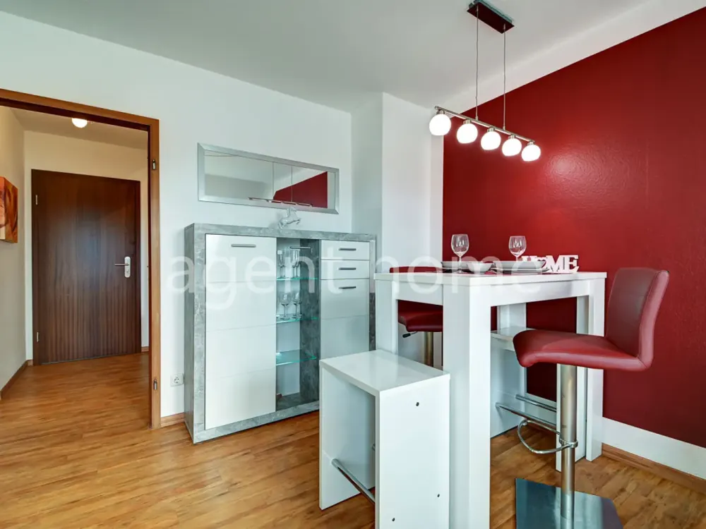 MÖBLIERT - KLEIN ABER FEIN - Moderne Wohnung mit Balkon