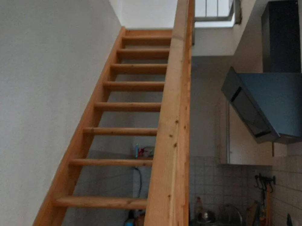 Dachgeschosswohnung über 2 Etagen in Düsseldorf nähe Stadtmitte zu vermieten