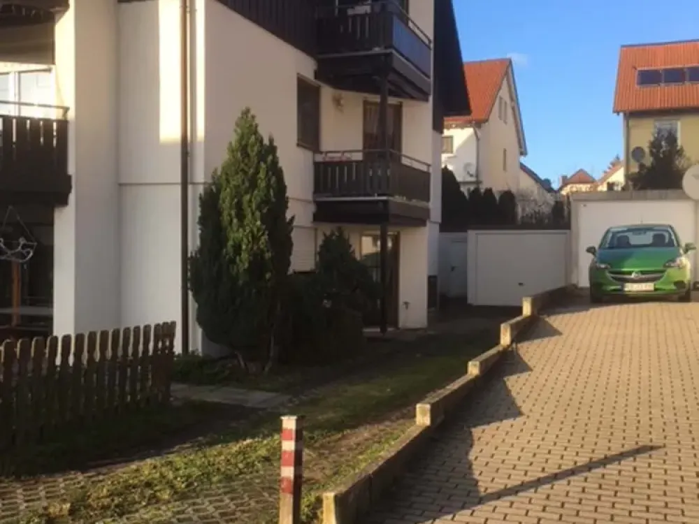 Idyllisch wohnen in Ermlitz, mit zwei Balkonen und viel Grün
