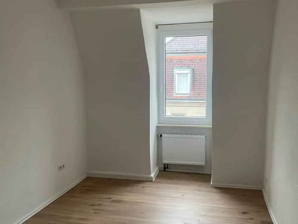 Helle renovierte 2,5-Zi-Wohnung. in St. Leonhard