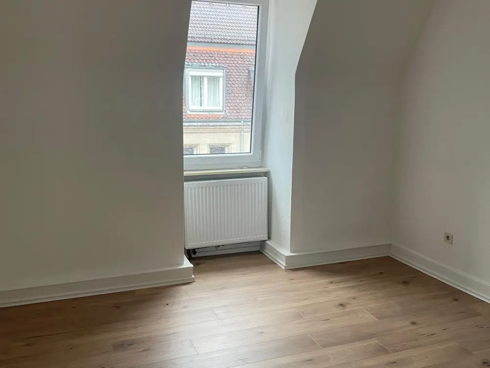 Helle renovierte 2,5-Zi-Wohnung. in St. Leonhard