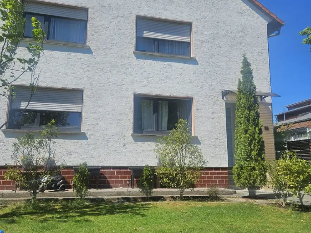 3-Zimmer-Erdgeschosswohnung mit Gemeinschaftsgarten, Büro & Gäste-WC in Rödermark