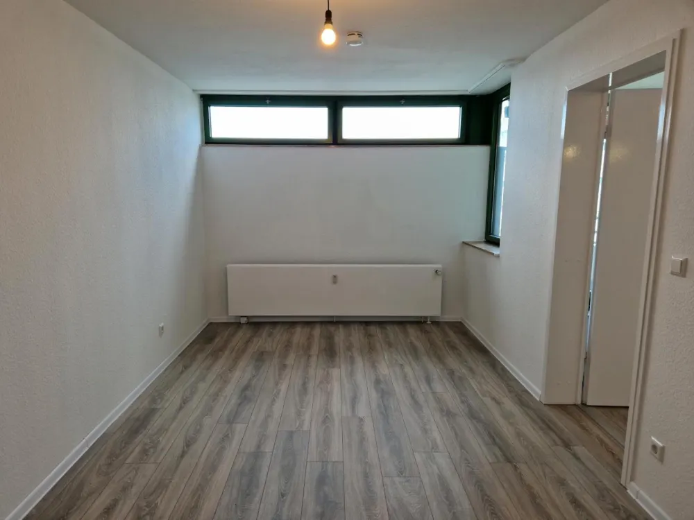 Beautiful, Renovated 2-Room Apartment in Hainstraße