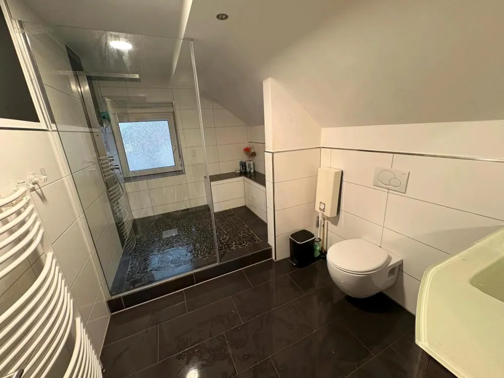 Nachmieter gesucht ab 01.09.2026, 3,5 Zimmer, ca. 110 m²