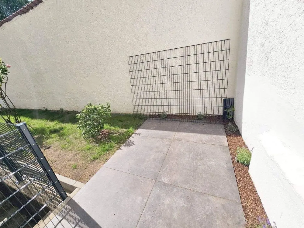 Ab 01.12.2026 - möbliertes Zimmer in 3er Wohngemeinschaft - Top Nordendlage -Terrasse inkl.
