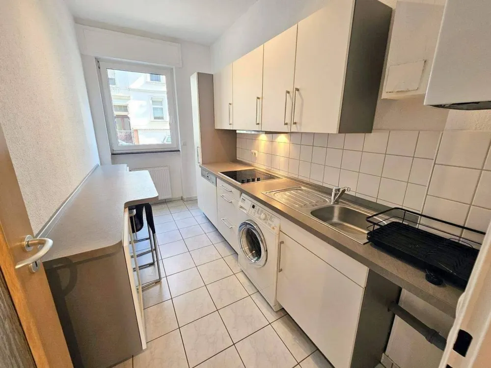 Ab 01.12.2026 - möbliertes Zimmer in 3er Wohngemeinschaft - Top Nordendlage -Terrasse inkl.