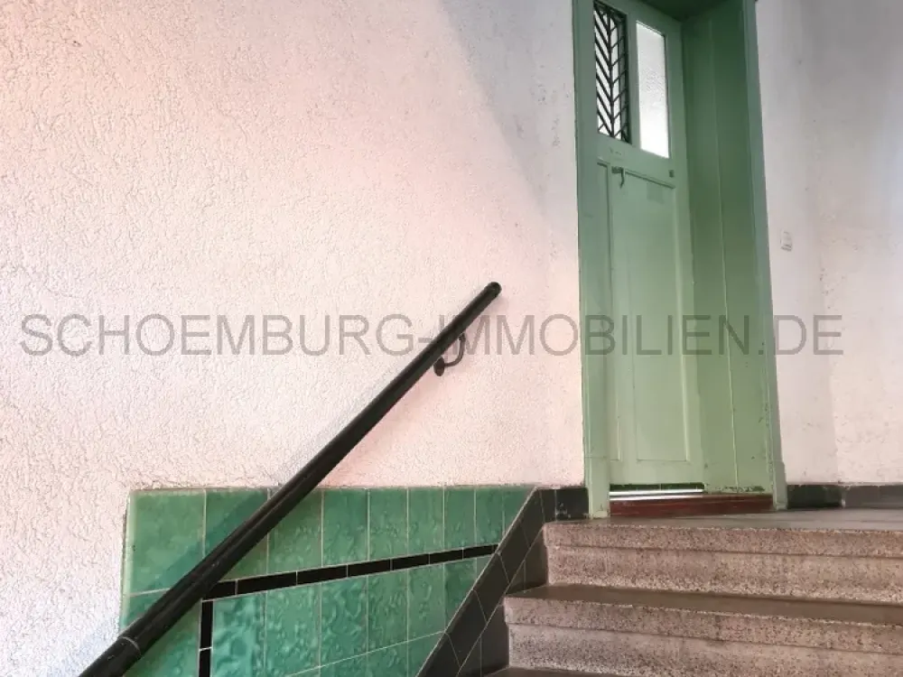 فيديو * حلم السكن في الجنوب. شقة بغرفتين رائعة. الطابق العلوي. ميزونيت. أرضيات لامينيت. مطبخ أمريكي. حمام