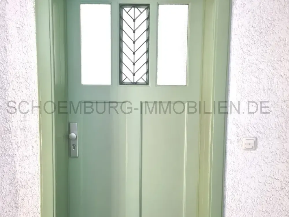 فيديو * حلم السكن في الجنوب. شقة بغرفتين رائعة. الطابق العلوي. ميزونيت. أرضيات لامينيت. مطبخ أمريكي. حمام