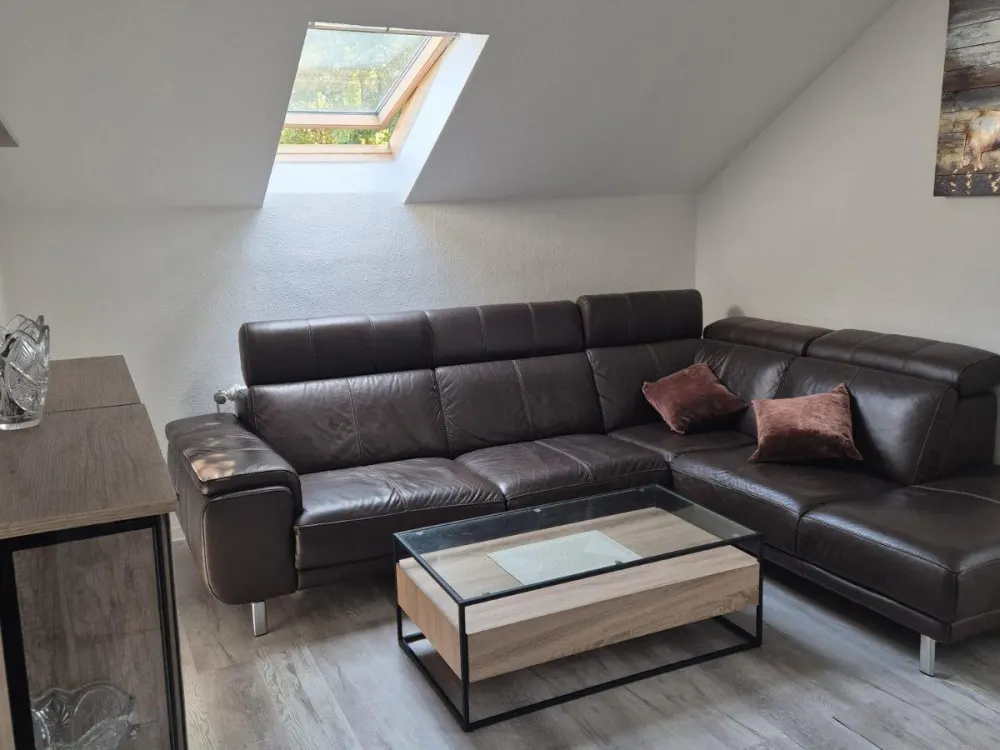 3-Zimmer-Dachgeschosswohnung mit Einbauküche