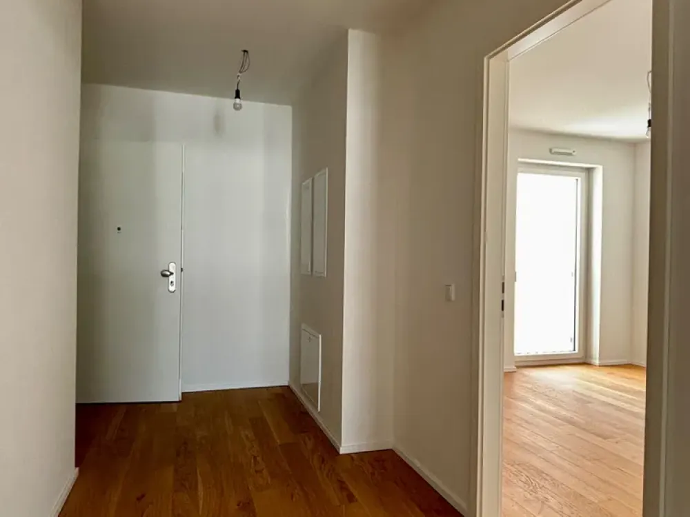 Bright 2-Room New-Build Apartment with Fitted Kitchen & Balcony in Prime Location D-Heerdt