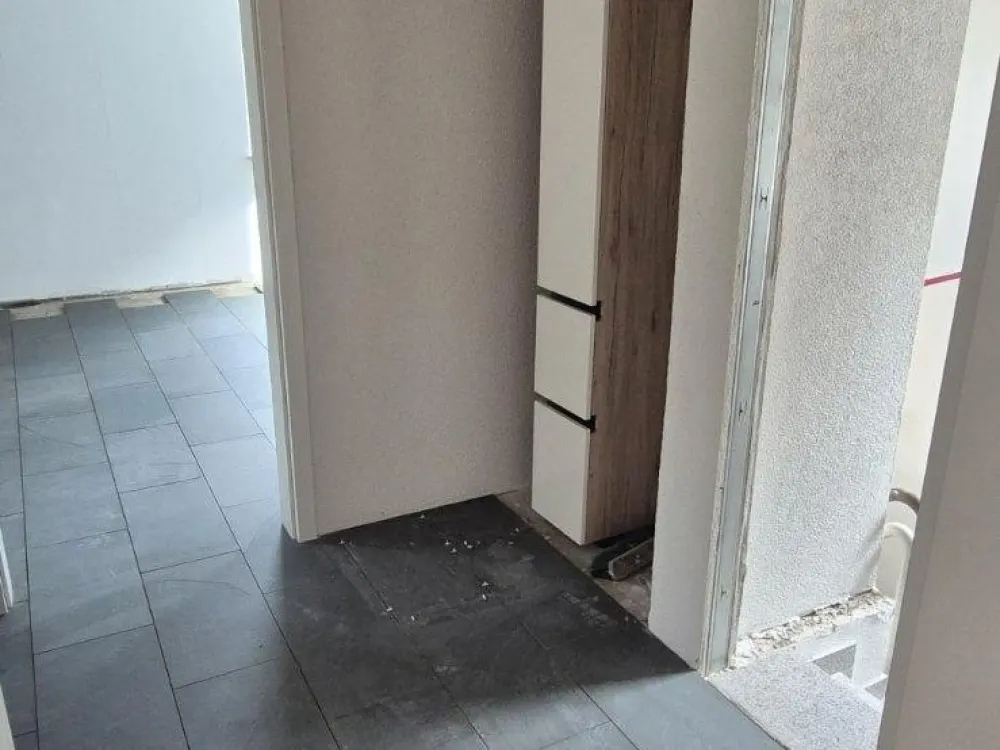Moderne 3-Zimmer-Wohnung mit Einbauküche und Balkon