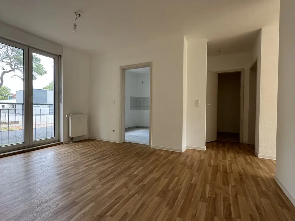 Schöne 3-Zimmerwohnung mit Terrasse am Stadtbad Hennigsdorf
