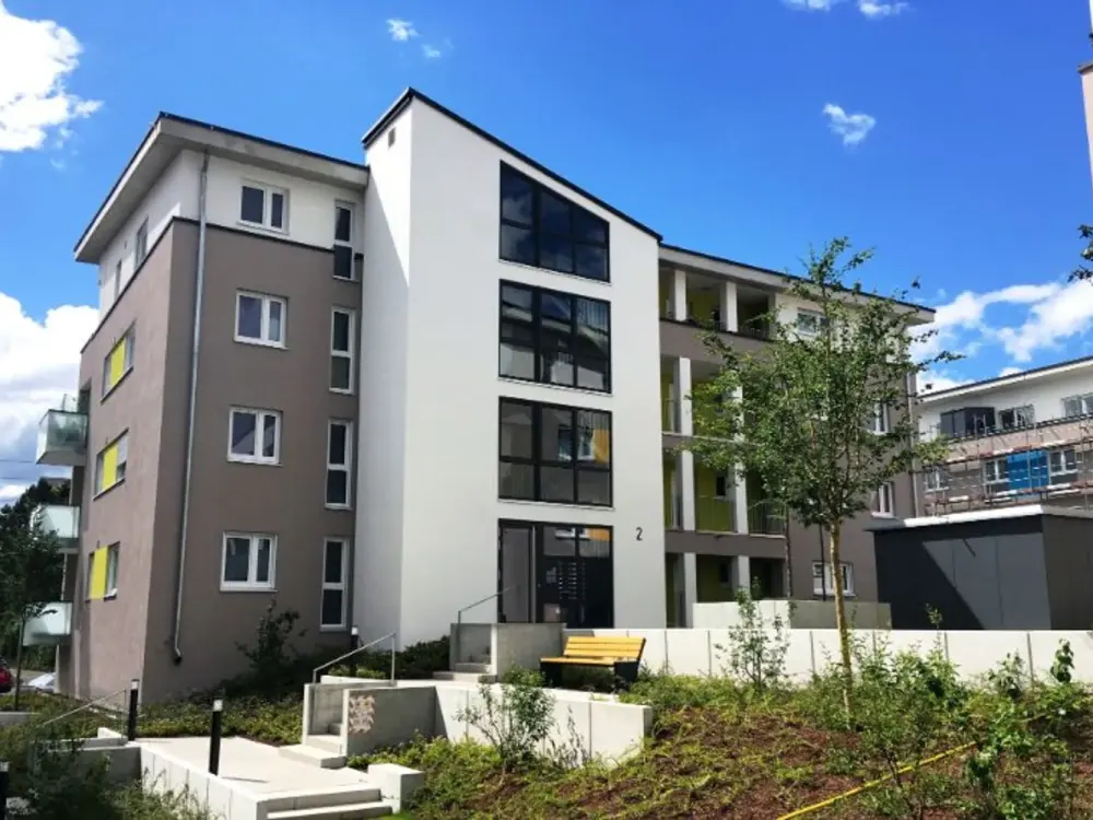 Helle 2-Zimmer-Wohnung - Idel für Singles oder Paare!