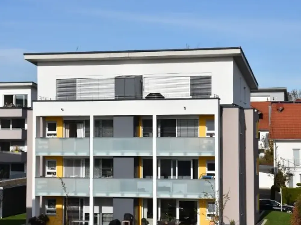 Helle 2-Zimmer-Wohnung - Idel für Singles oder Paare!